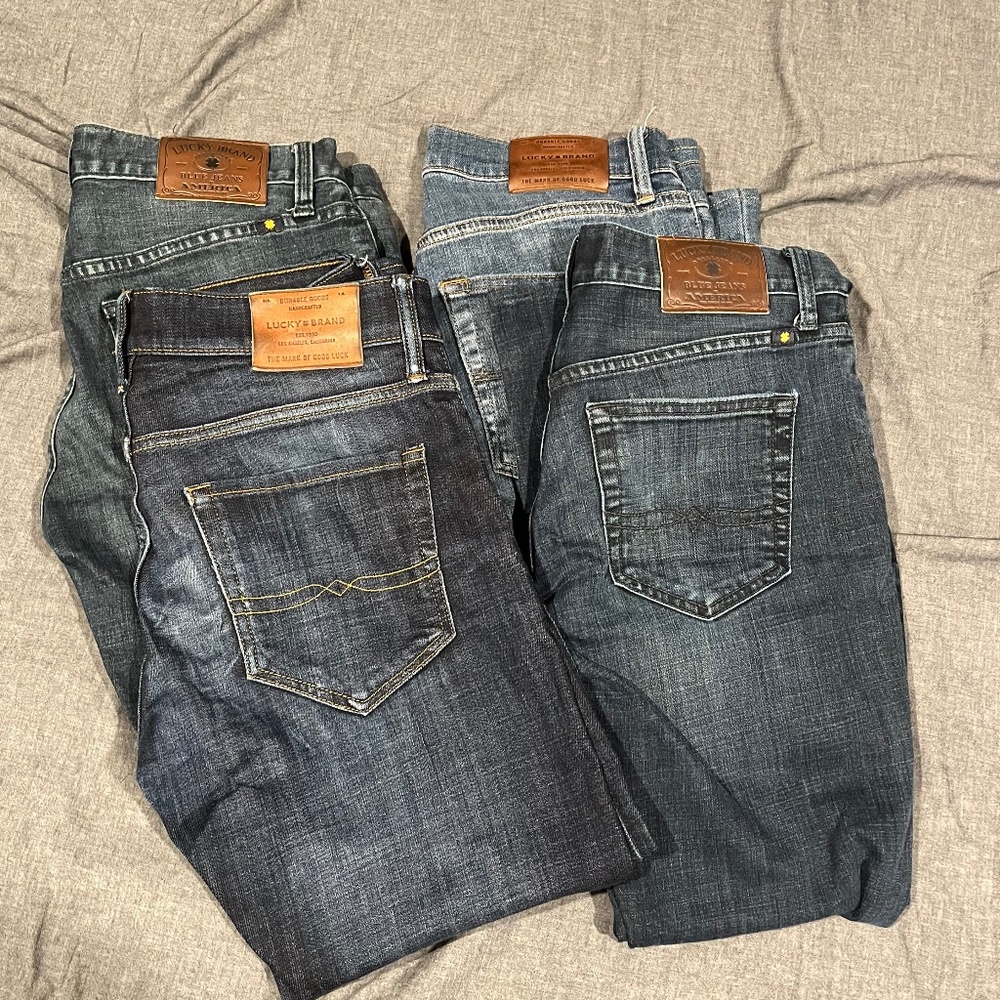 LOT OF 3 LUCKY BRAND JEANS 28